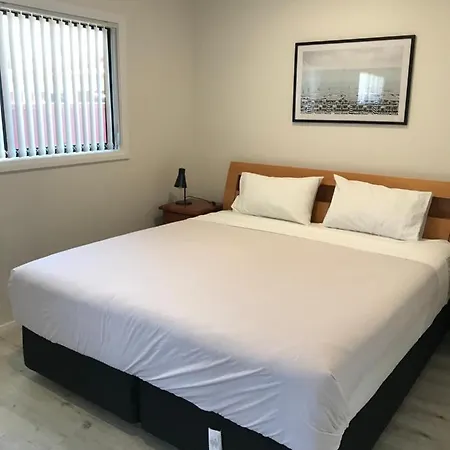 Fragrant Home-68A Brand New 2 Rooms House With Beautiful Private Garden And Entrance,5G Wifi Doonside Exterior photo